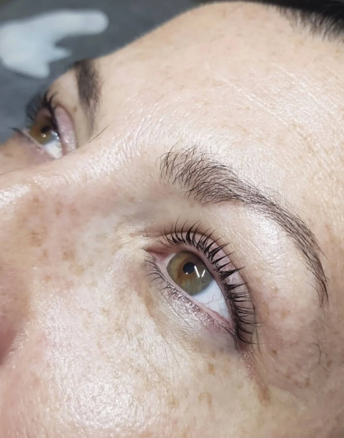 Welcome to the Ultimate Guide to Eyelash Tint and Lift