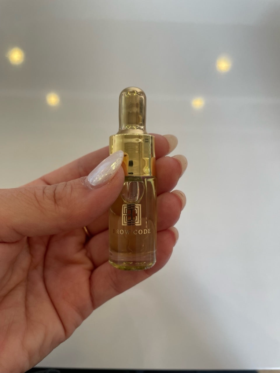 Brow Gold Nourishing Growth Oil 5ml image 1